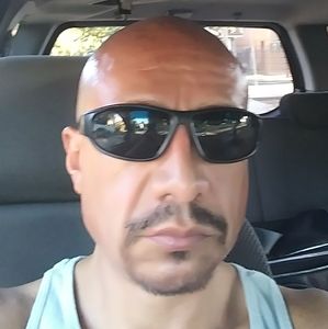 Meet your Posher, Manuel